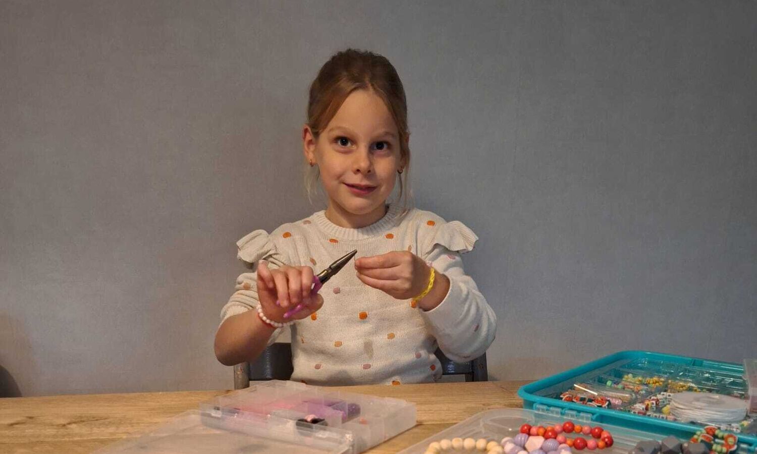 Eigengemaakte armbandjes - Actie Samen Voor Mai 3FM Serious Request