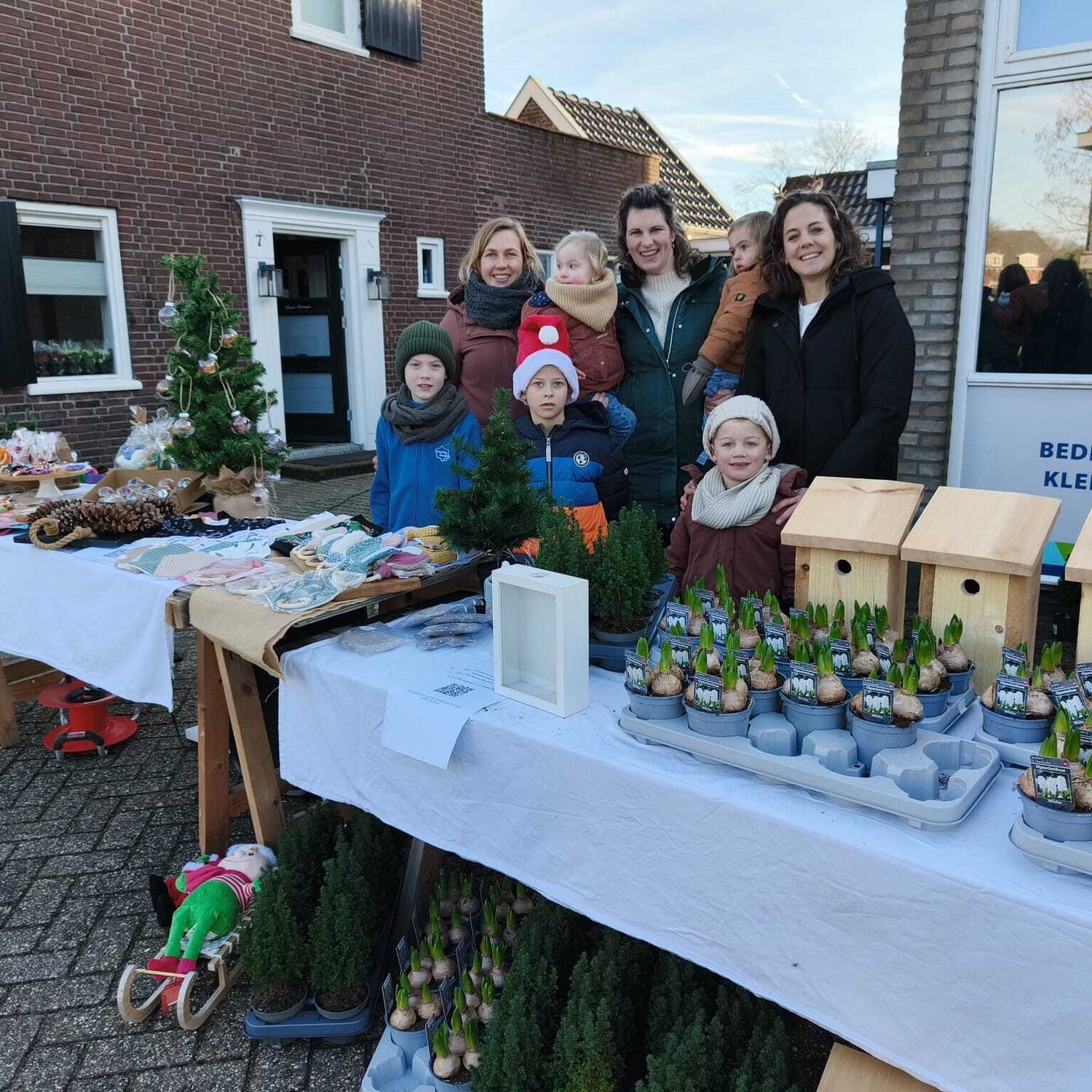 Samen Voor Mai Kerstmarkt